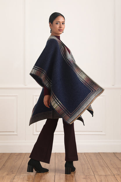 Bull’s Eye Reversible Cape