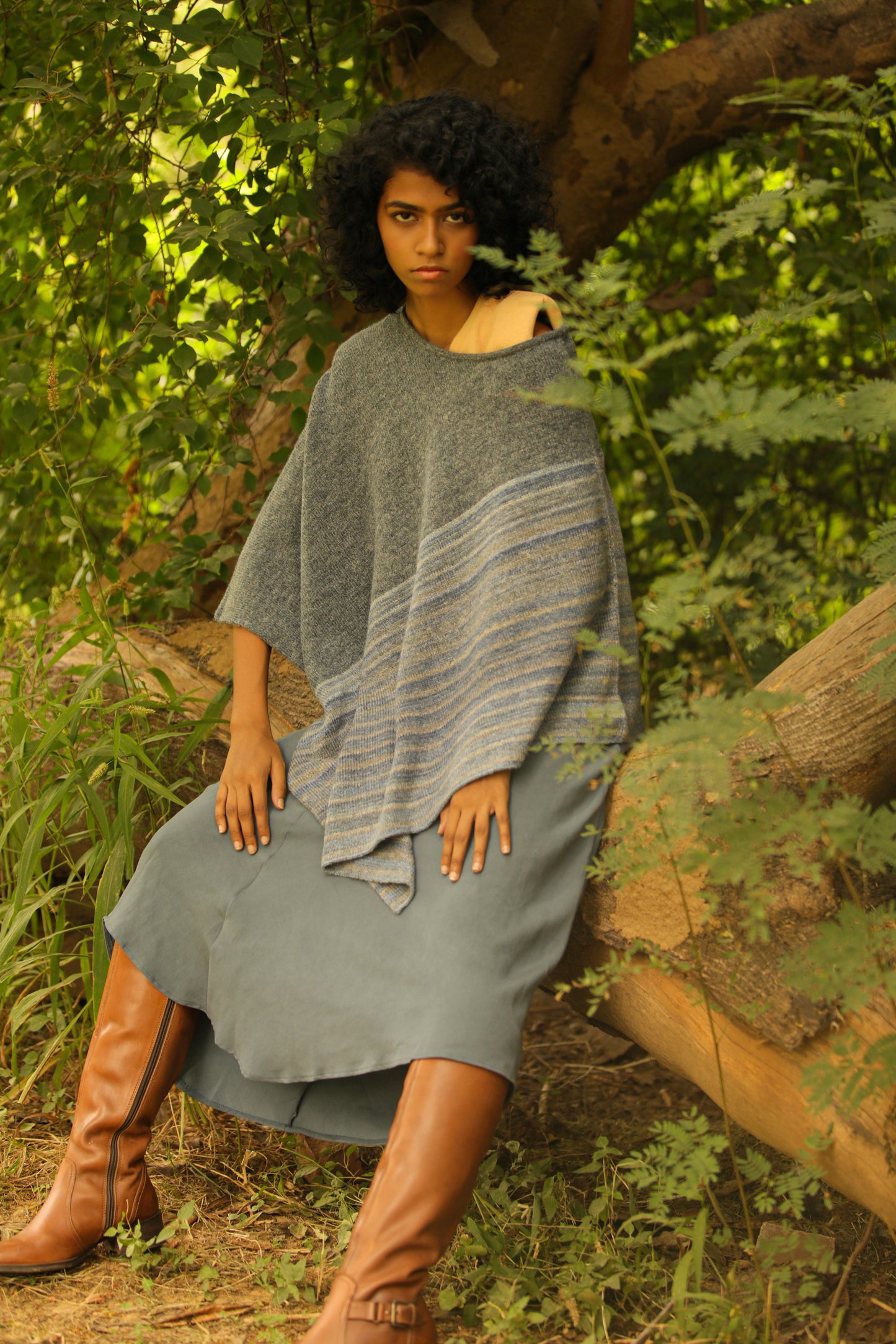 Grey Heron Poncho