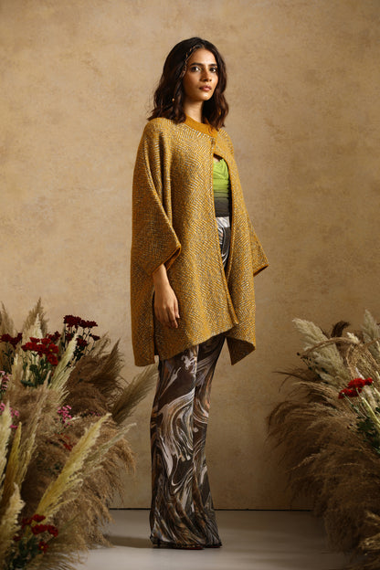 Mellow Yellow Collared Cape