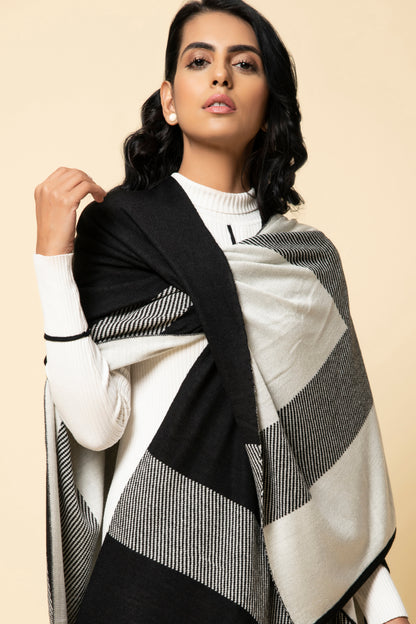 Yin & Yang Reversible Cape