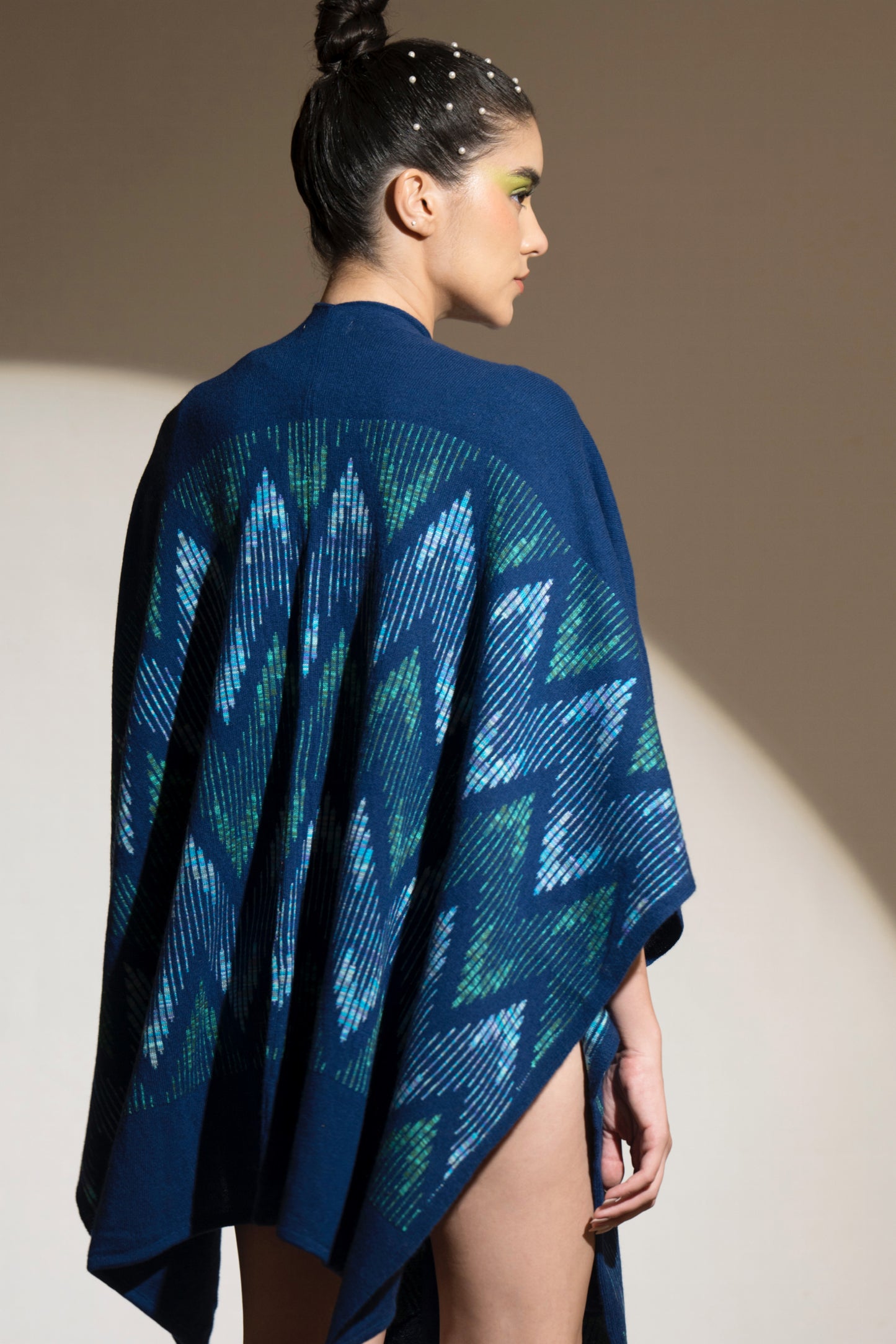 Hawk’s Eye Patterned Cape