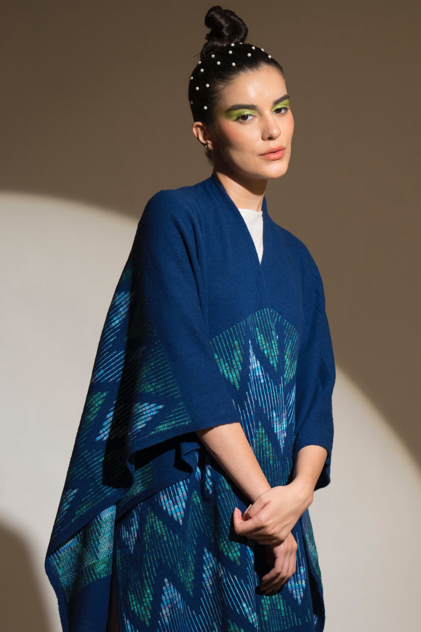 Hawk’s Eye Patterned Cape