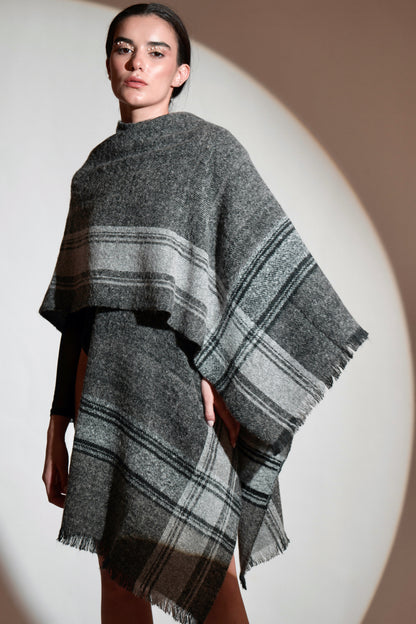 Grey Sapphire Tartan Checkered Cape