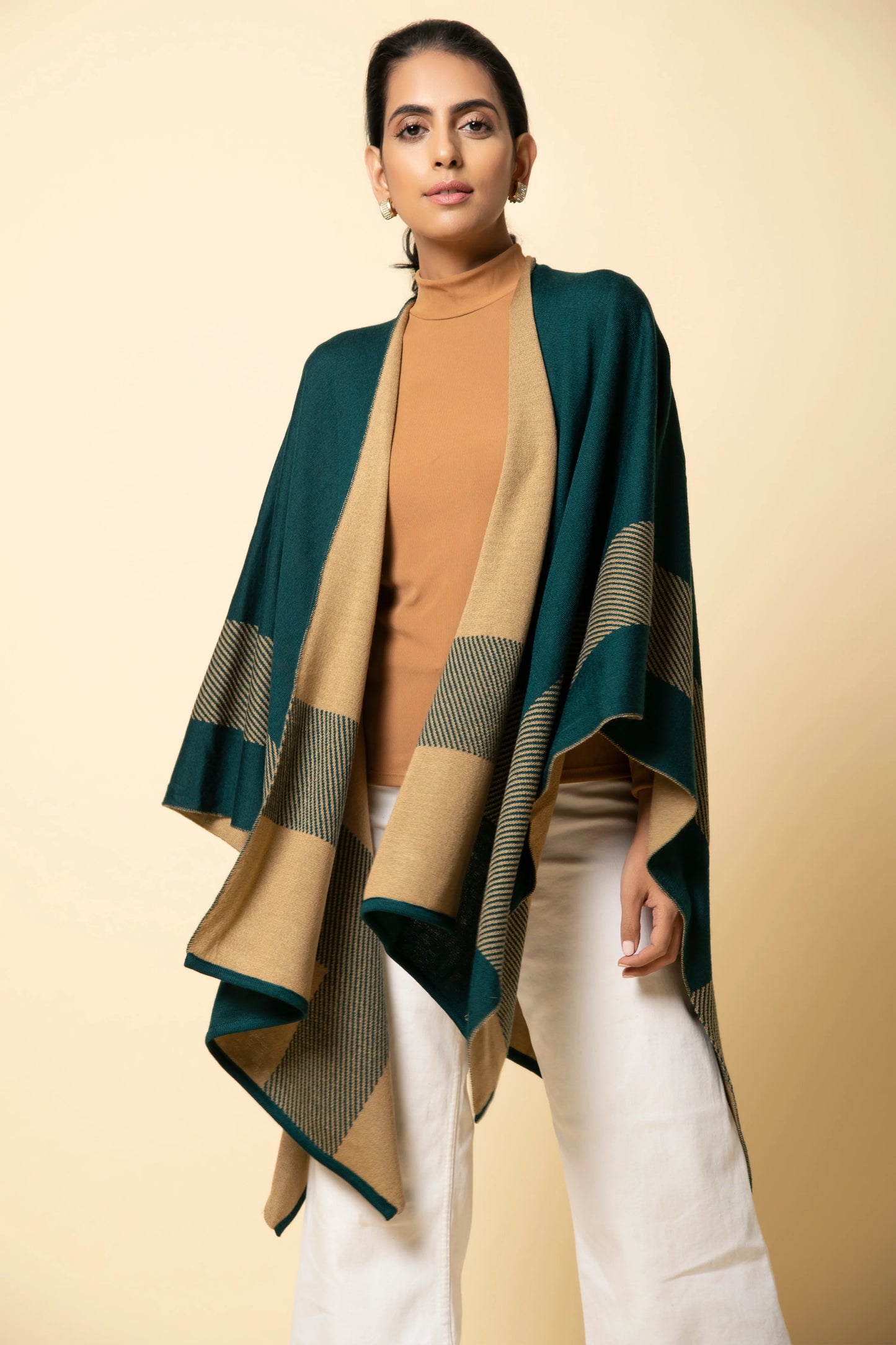 Boulder Opal Reversible Cape